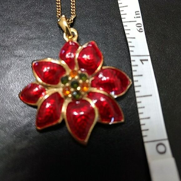 *Sale* Poinsettia necklace and matching earring set - Picture 5 of 6